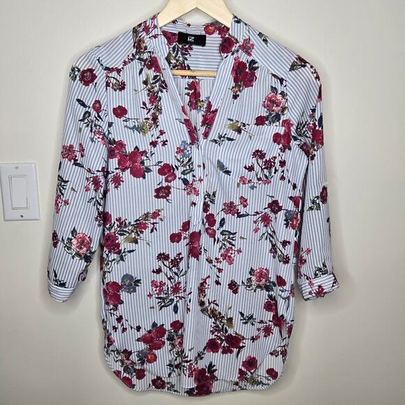 IZ BYER Blue & White Striped & Burgundy Floral Blouse Size XS - Picture 1 of 10